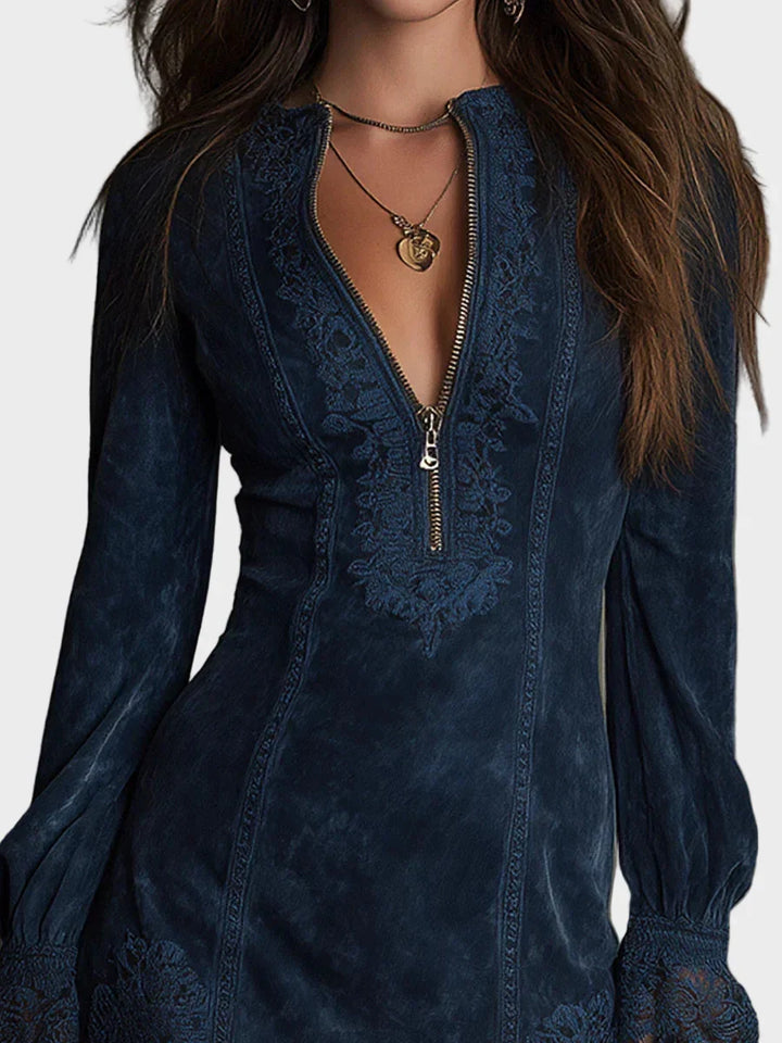 Jasmine | Blaues Wildleder-Minikleid mit Spitze