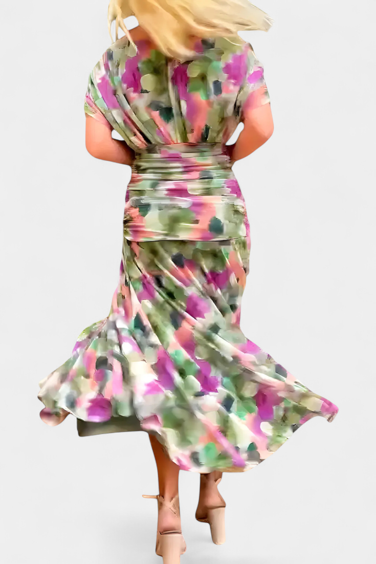 Magda | Langes Blumenkleid mit V-Ausschnitt und Plisseetaille
