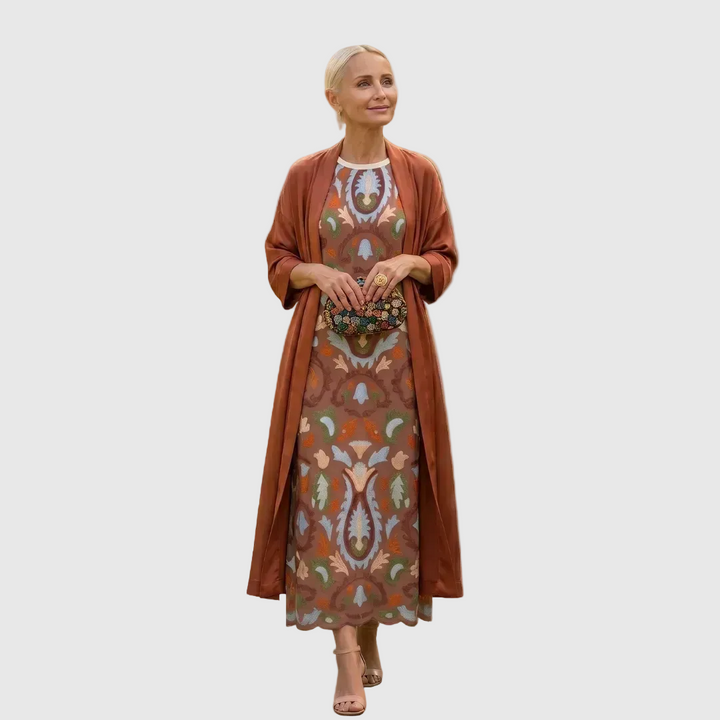 Daniela | Langes Kleid mit Blumenmuster und passender Weste