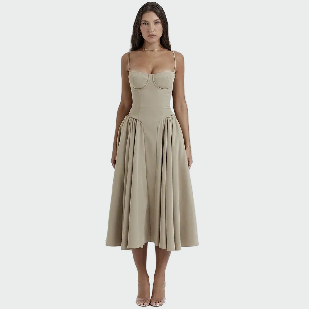 Jaroslava | Satin-Maxikleid mit geformtem Oberteil