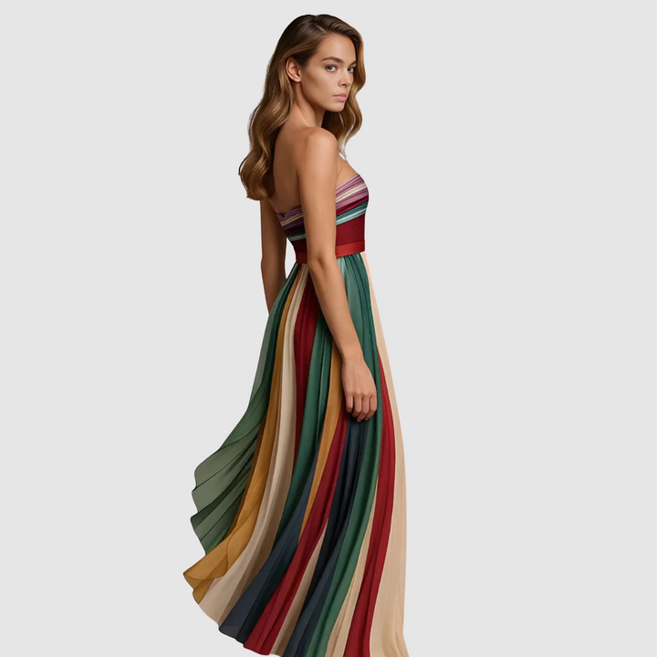 Sara | Langes Plisseekleid mit schulterfreiem Schnitt