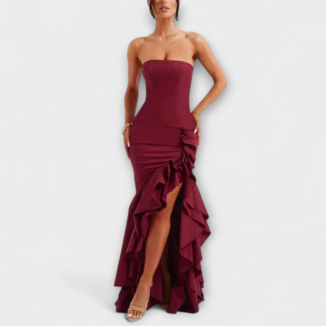 Zuri - Off-Shoulder Slim Fit Maxikleid mit asymmetrischem Saum