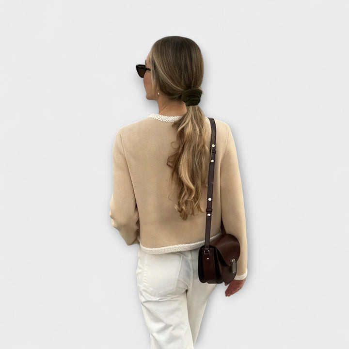 Ines | Klassischer Pullover mit Ziertaschen