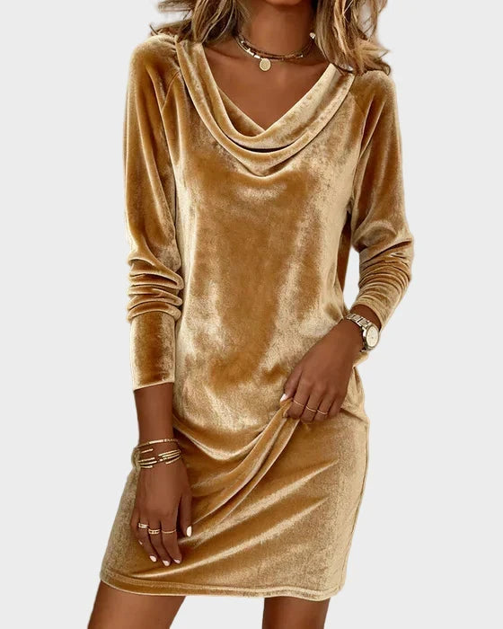 Frosina | Samtkleid mit Wasserfall-Ausschnitt