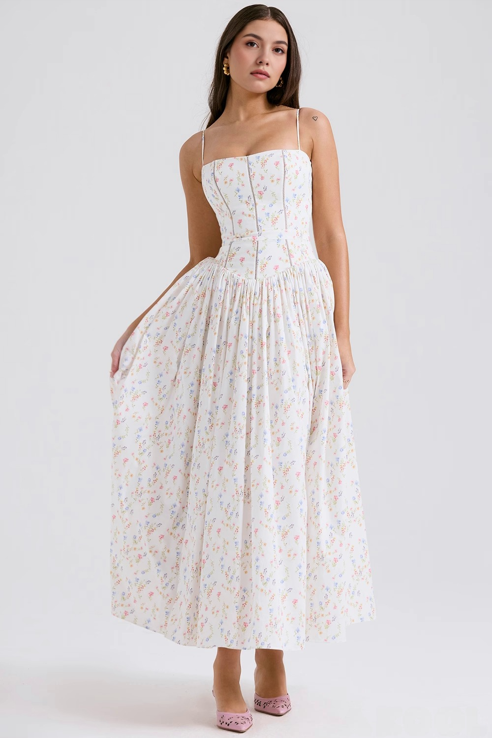 Alexandra | Maxikleid mit Blumenmuster und schmalen Trägern