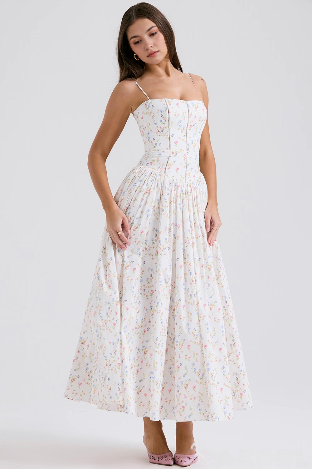 Alexandra | Maxikleid mit Blumenmuster und schmalen Trägern