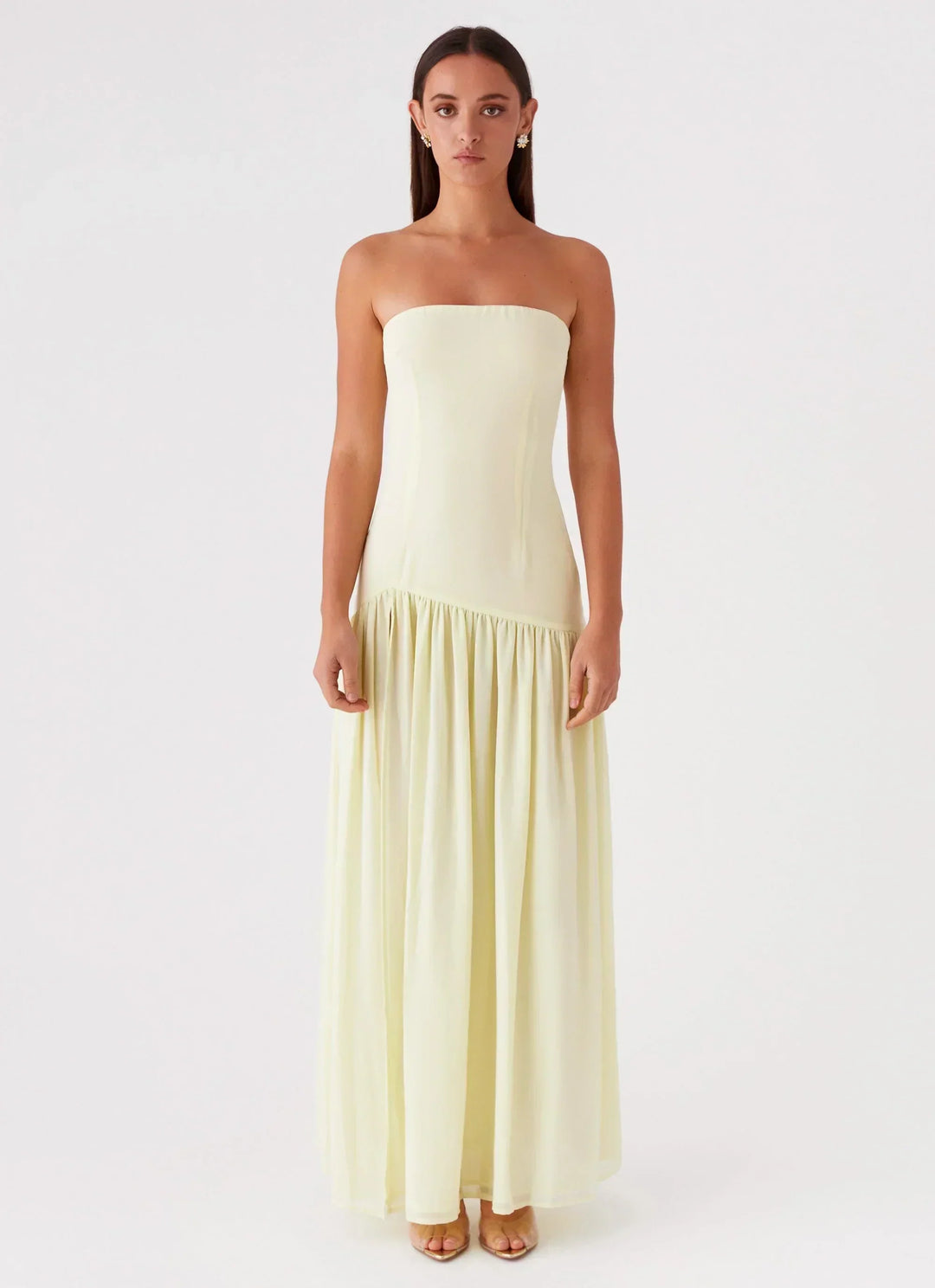 Alexandra | Schulterfreies Maxikleid mit Asymmetrienaht