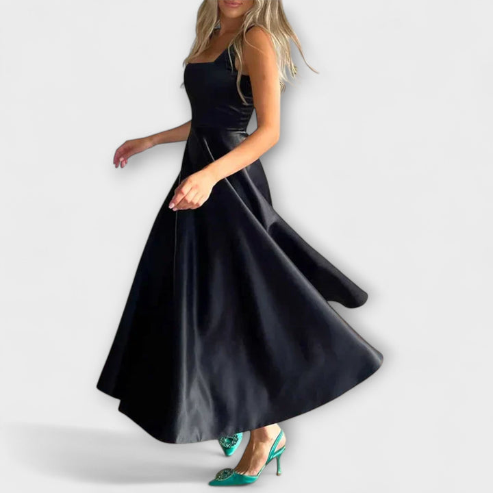 Lumea | Midikleid in A-Linie mit Karree-Ausschnitt