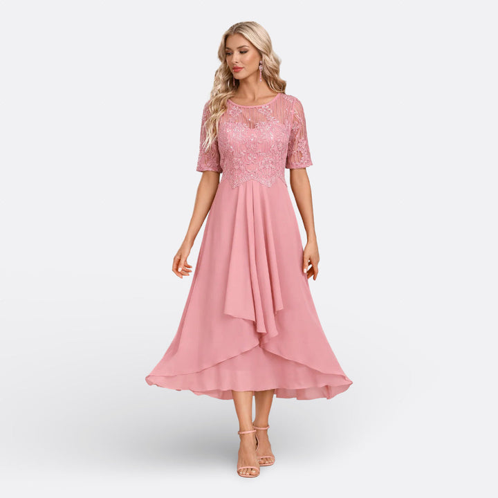 Mariana | Marineblaues Spitzenkleid mit kurzen Ärmeln