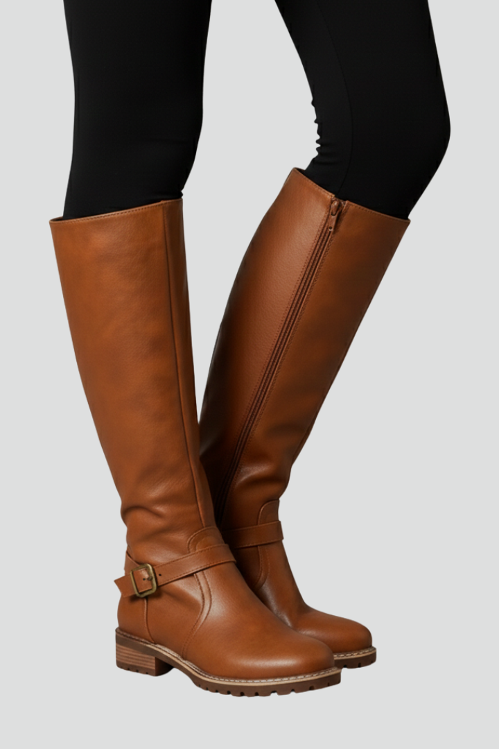 Katrin | Knieboots mit schlichtem Obermaterial und Schnallendetail