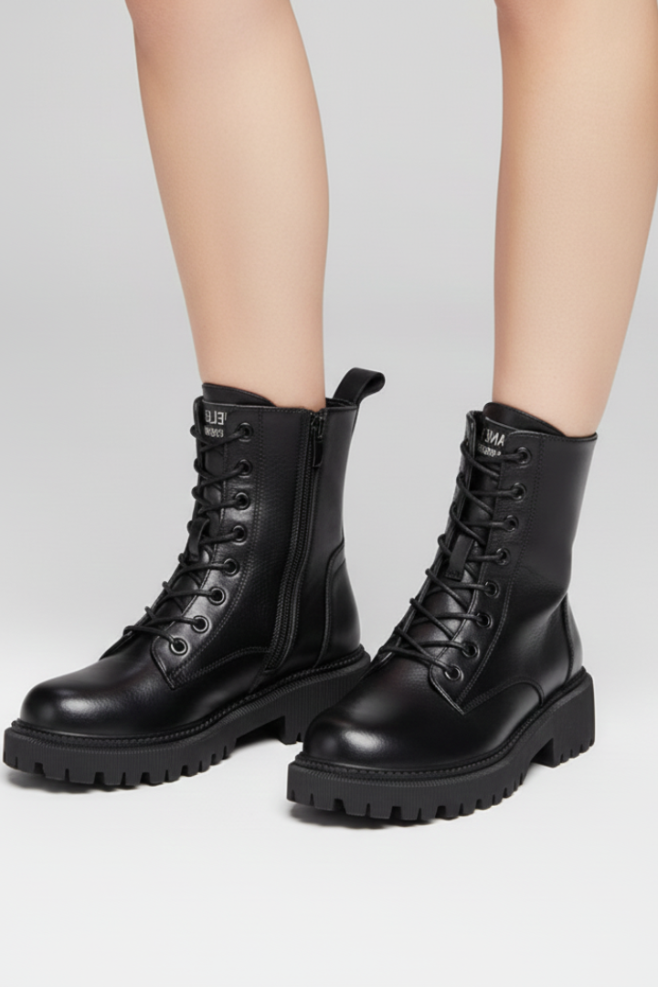 Rebecca | Schnürstiefel mit Seitenreissverschluss und massiver Sohle