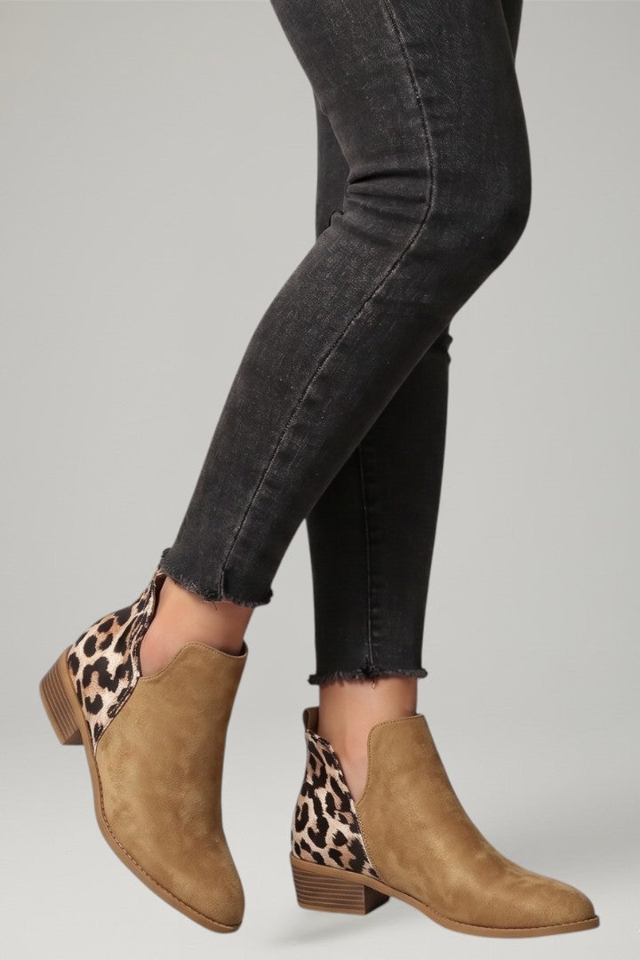 Ursula | Lederstiefel mit Seitenreissverschluss und niedrigem Absatz