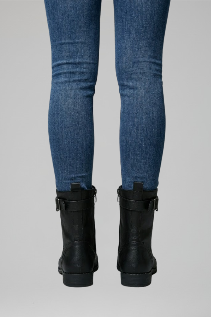Gabriela | Orthopädische Ankle Boots mit Seitenreissverschluss für ganztägigen Komfort