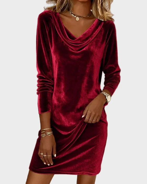 Frosina | Samtkleid mit Wasserfall-Ausschnitt
