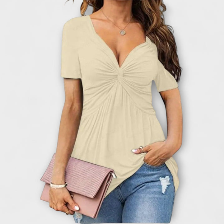Lina – V-Ausschnitt-T-Shirt