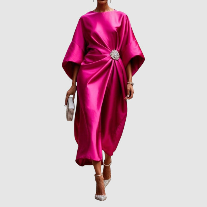 Mia | Langes Abendkleid mit Zierschnalle an der Taille