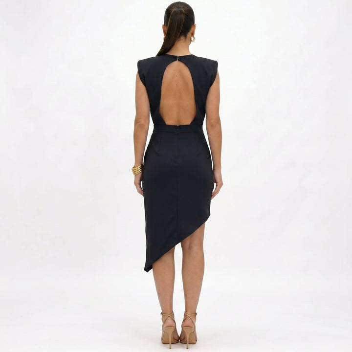 Maja | Asymmetrisches Kleid mit strukturierten Schultern