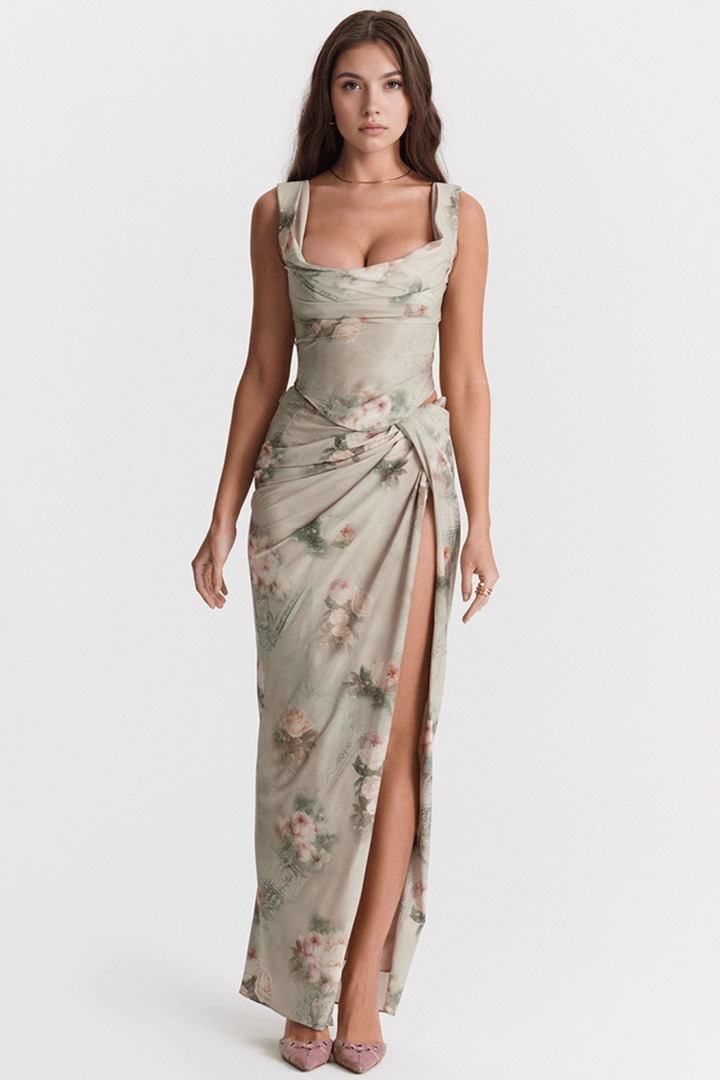 Christina | Elegantes Kleid mit Beinschlitz