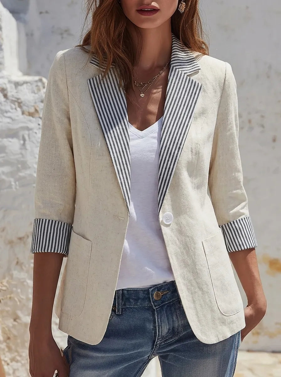 Gestreifter Damen-Blazer mit langen Ärmeln, Taschen und Knöpfen