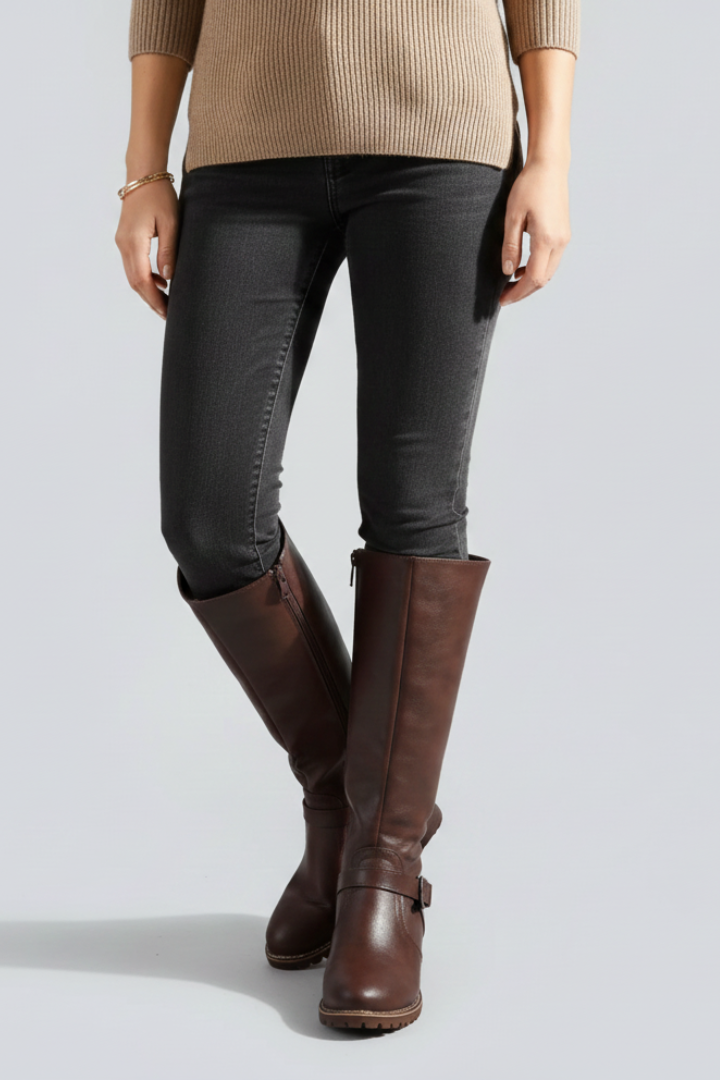 Estelle | Hohe Stiefel mit Seitenreissverschluss und Schnallendetail