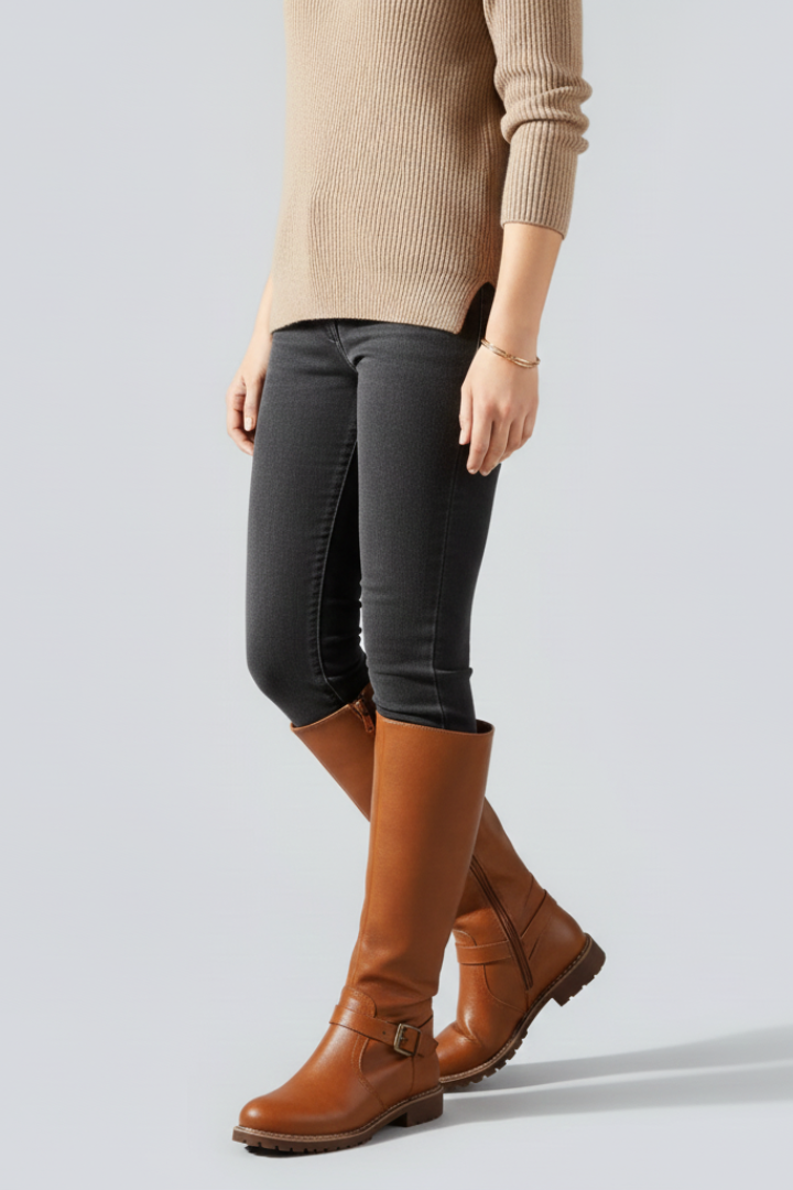 Estelle | Hohe Stiefel mit Seitenreissverschluss und Schnallendetail